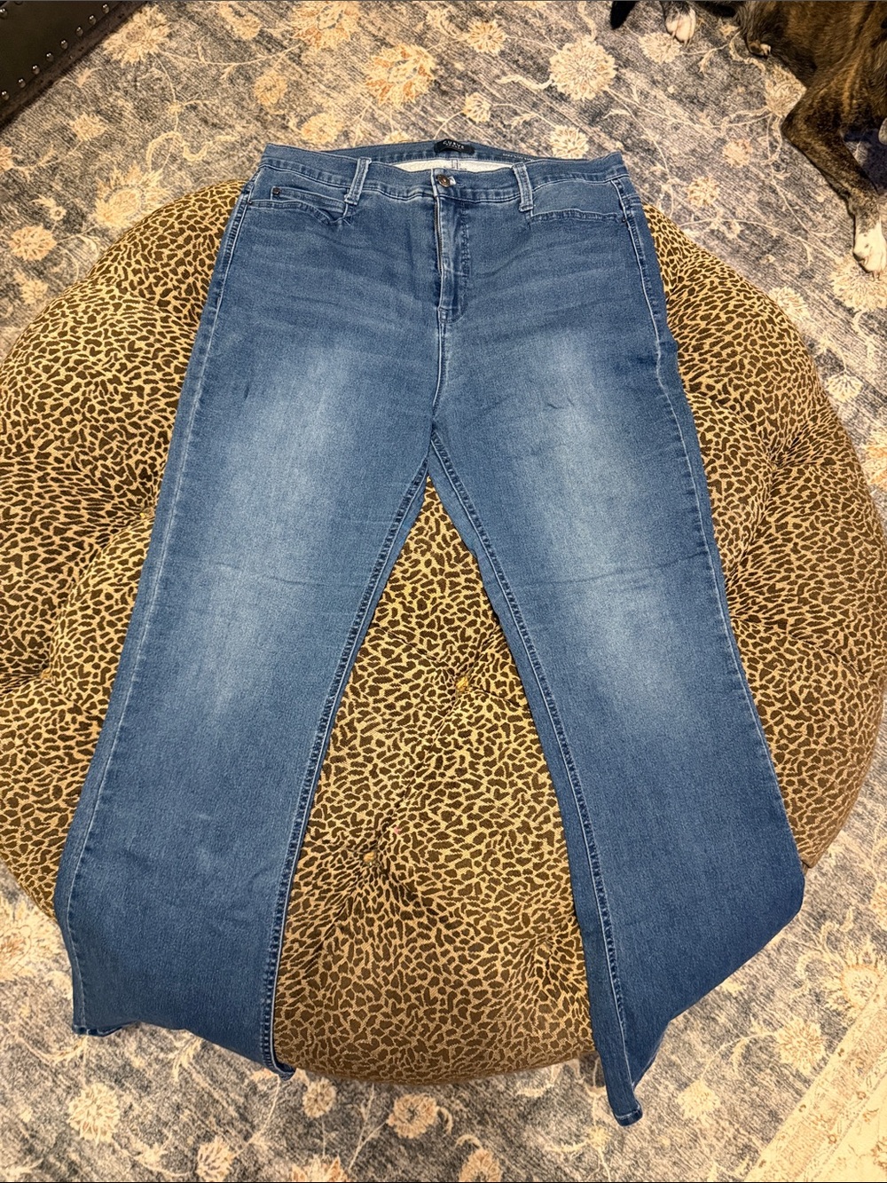 Women's Medium Blue Boot-Cut Jeans with Subtle Fade